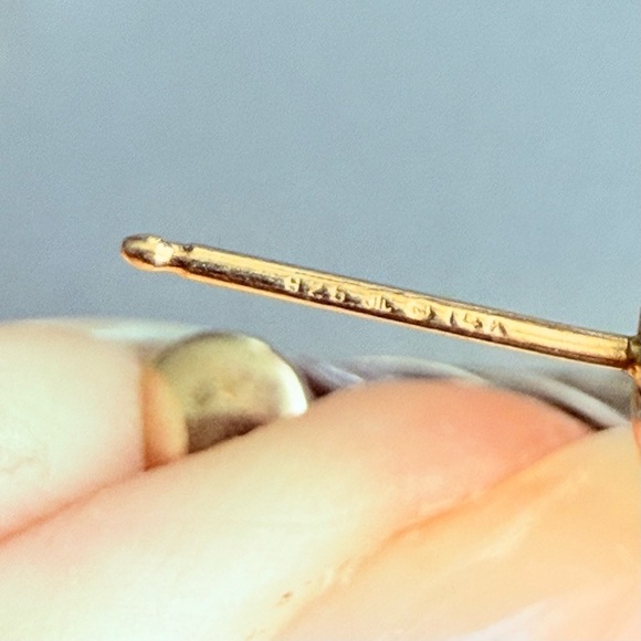 JEFFREY LEVIN 14k Gold & Sterling Silver Two-Tone X Hoop Twisted Cable E… - Picture 8 of 9